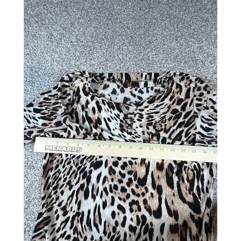 Chico's V-Neck  Leopard/Animal Print  Mob Wife  top Women's‎ sz 0 / US sz 4/6 - Picture 4 of 6